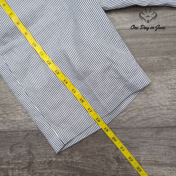 Talbots Petite Striped Flat Front Shorts Size 4P - Picture 6 of 7